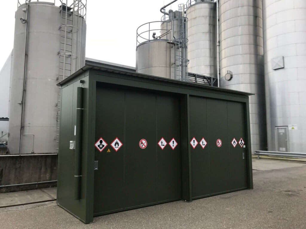 3 brandwerende opslagcontainers voor Sekisui S-lec te Roermond