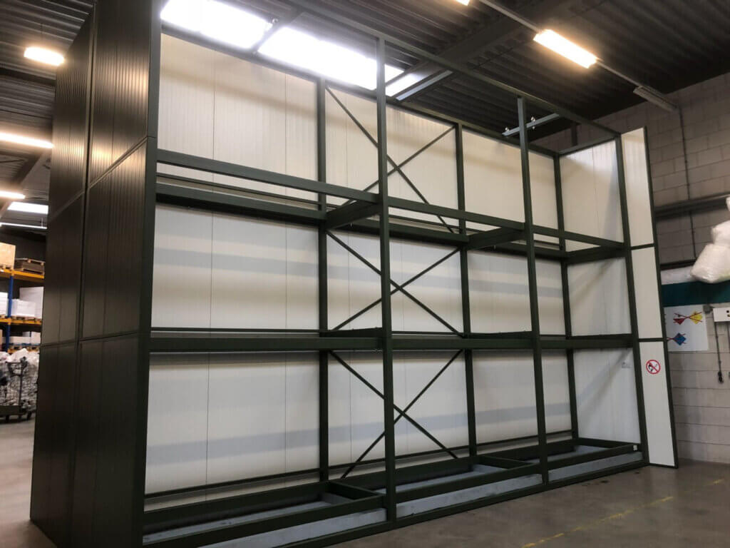 Dubbele crossdocking voorziening type K70-3 voor Special Cargo Services in Oude Meer